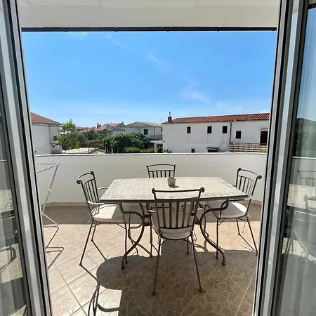 Apartment Antea Rogoznica (Sibenik-Knin)