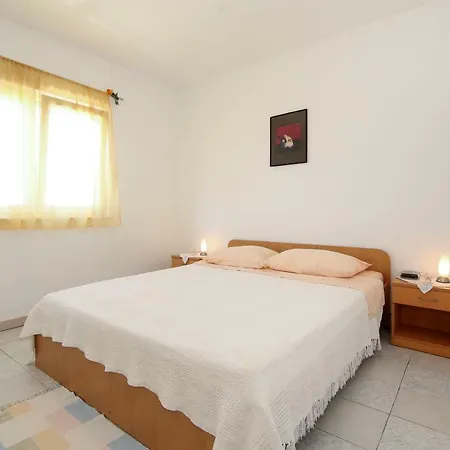 Antea Apartment *
